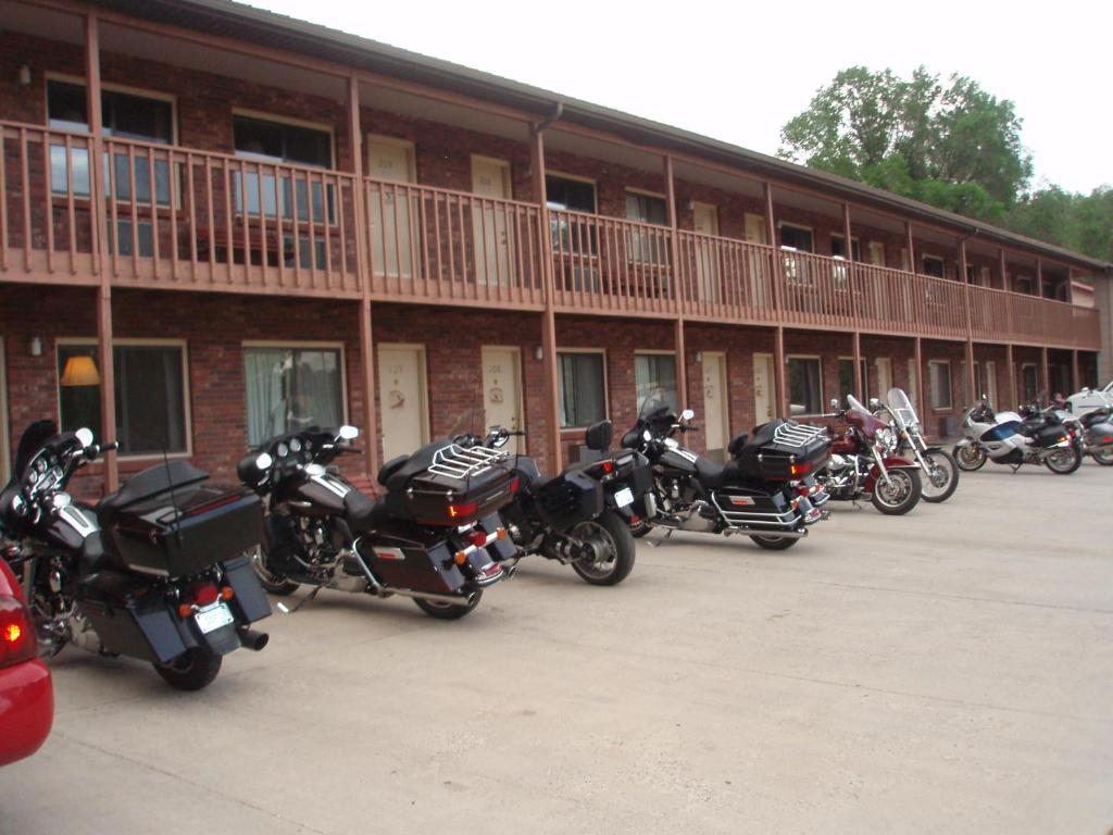 Hotchkiss Inn Motel מראה חיצוני תמונה